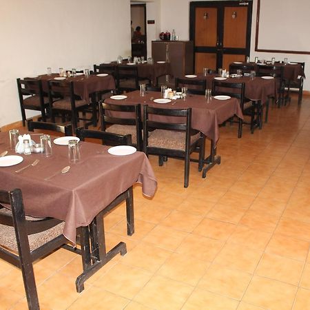 Hotel Peshwa Аурангабад Екстериор снимка